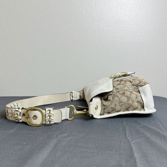 Coach vintage Legacy BLEEKER SIGNATURE CANVAS SHOULDER BAG 11434 - Picture 6 of 10